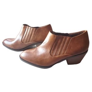 Women 𝅺bootie ankle high Roebuck & Co. Freida brown boots Size 9.5